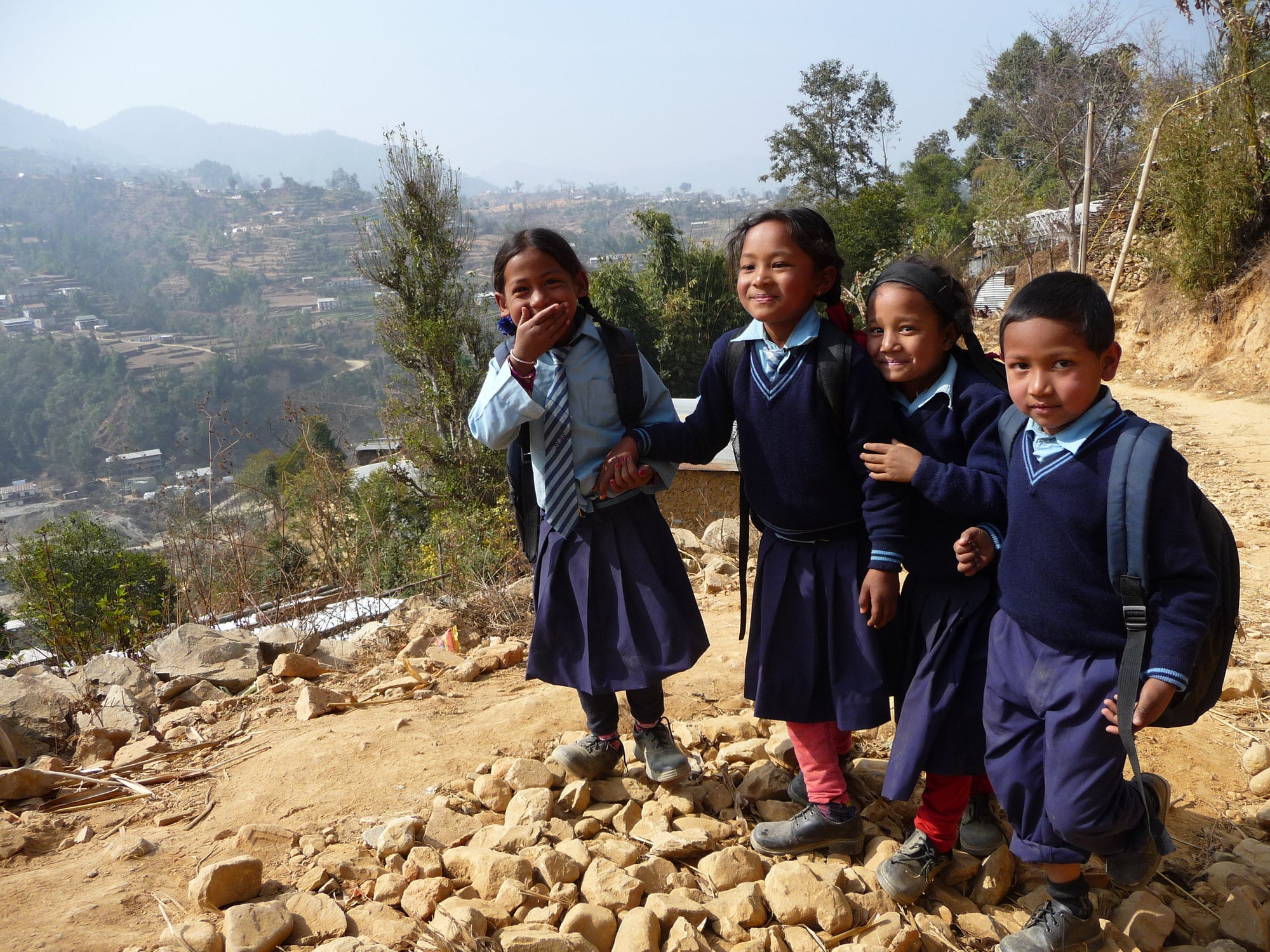 Übersicht über unsere Arbeit vor Ort in Nepal (1) - Deepak Library